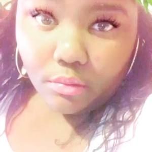 Meet your Posher, Javette