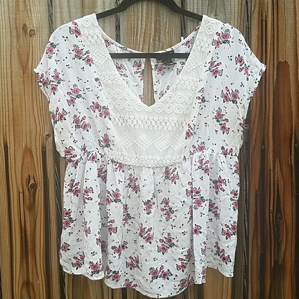 Torrid floral print top