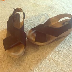 Clarks artisan sandals