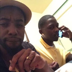 Meet your Posher, Charles