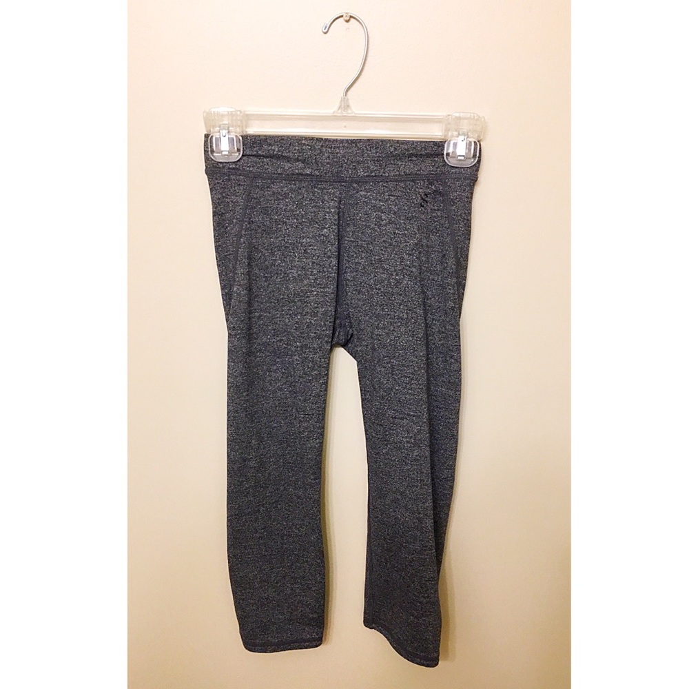 H&M Sport Cropped Leggings