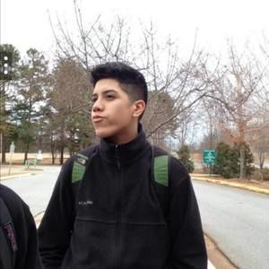 Meet your Posher, Luis