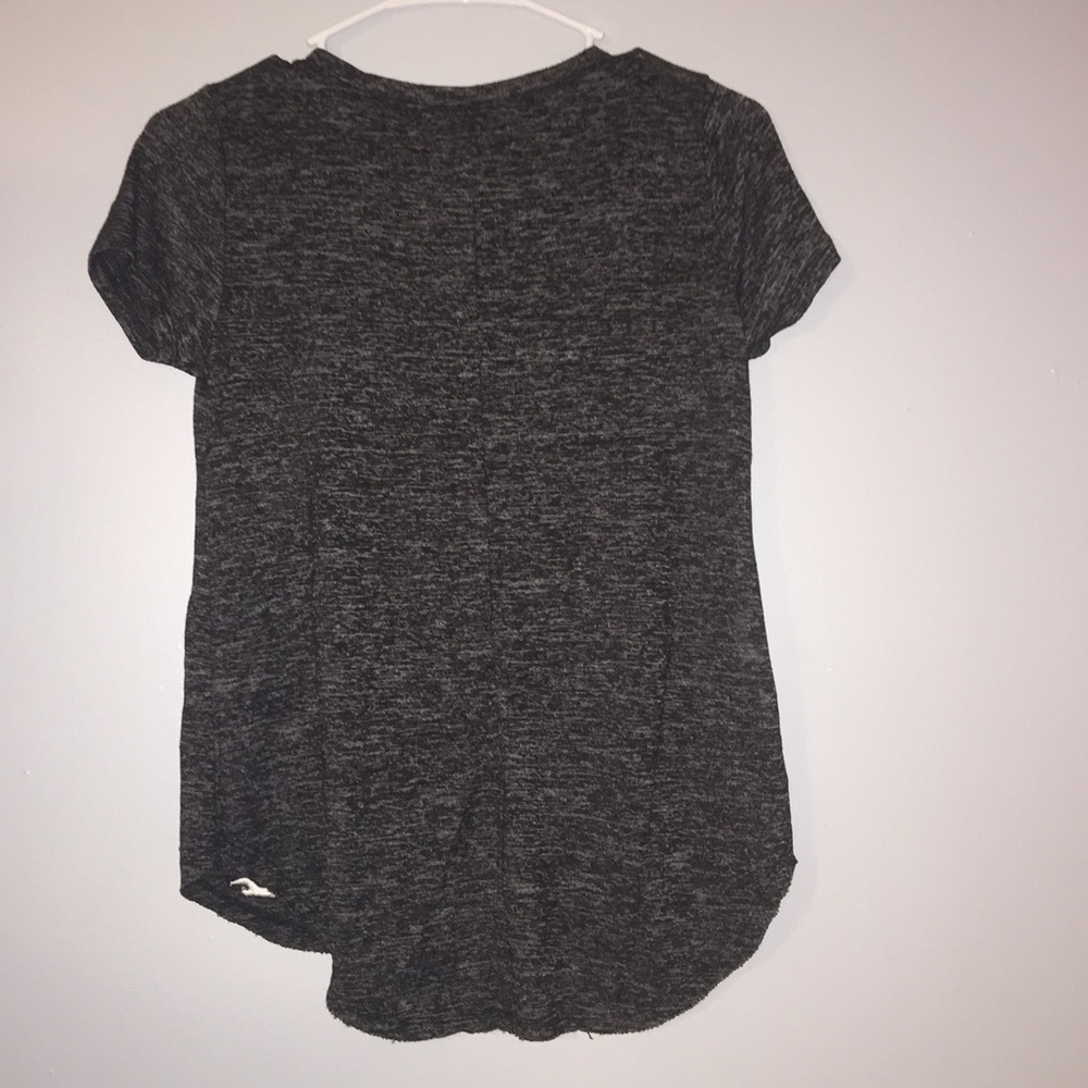 Black and white t-shirt