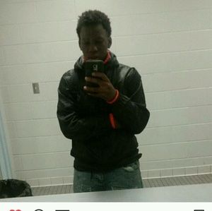 Meet your Posher, Markeyvn