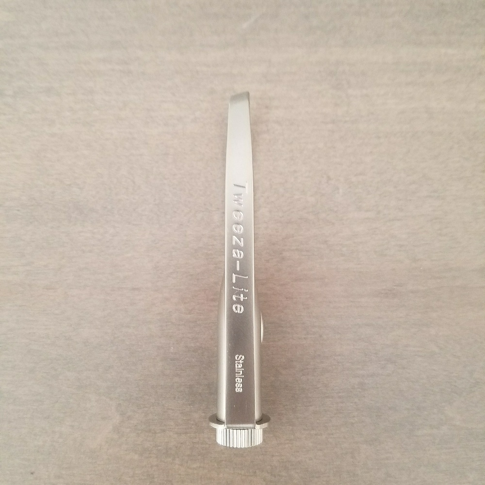 Led tweezers