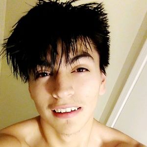 Meet your Posher, Emiterio