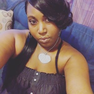 Meet your Posher, Neisha