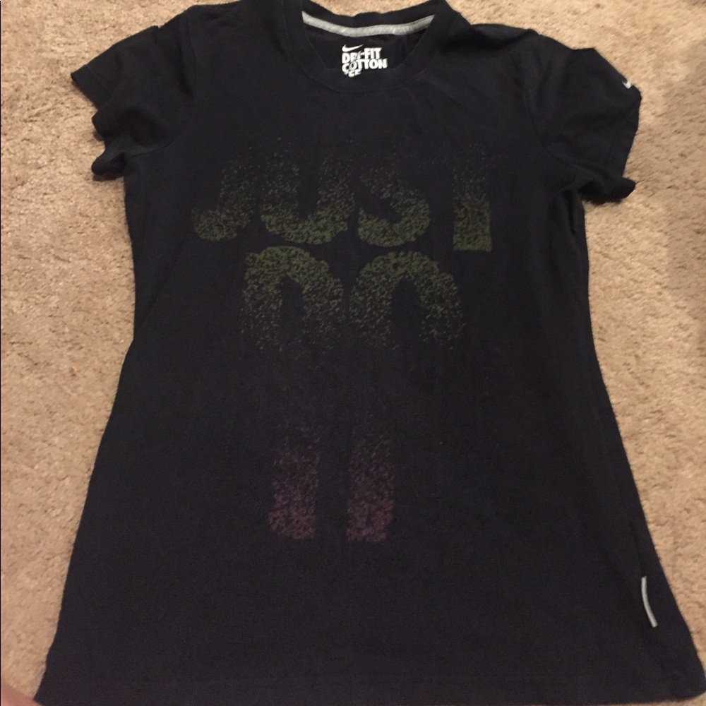 Nike T-Shirt