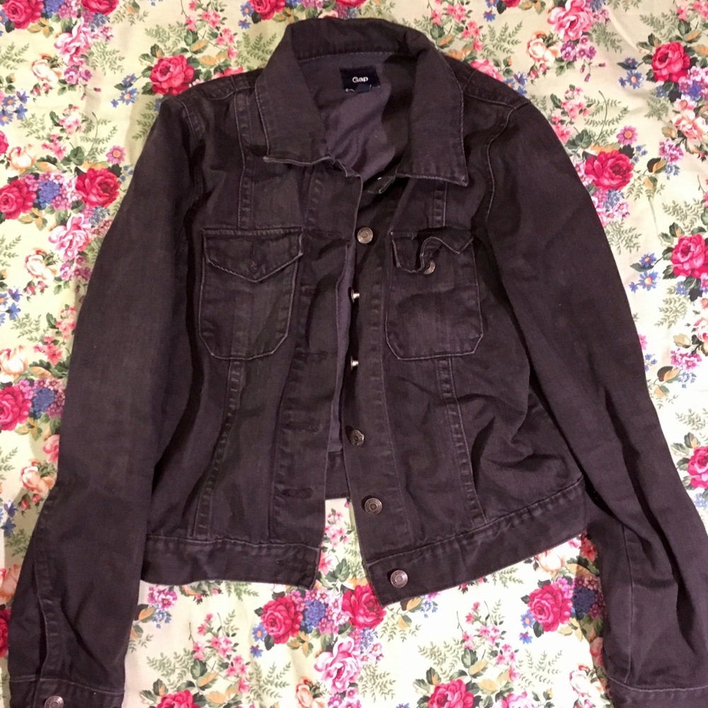 Black Gap Denim Jacket