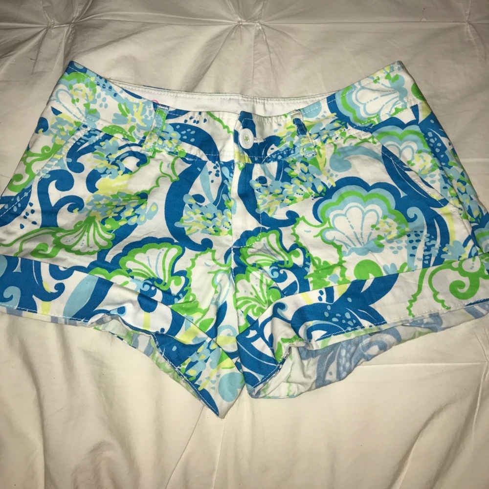 LILLY PULITZER patterned shorts