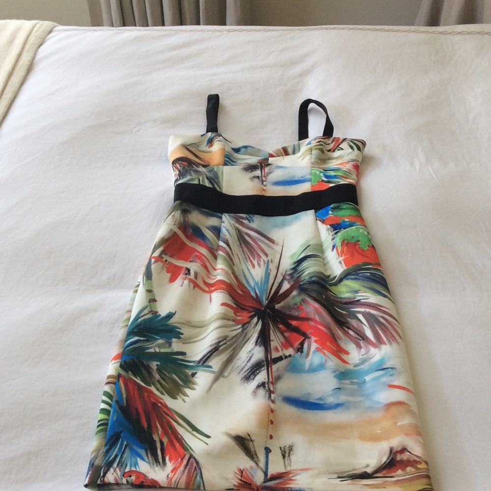 Milly Dress in a Tropical Print 🐠