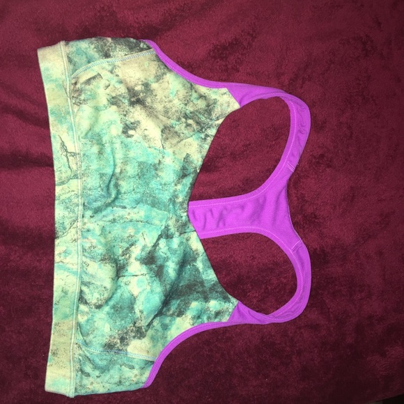 The North Face Sports Bra Size Large - Picture 2 of 8