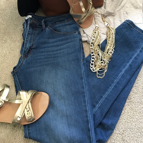 Plain Jane stretch jeans - Picture 1 of 3