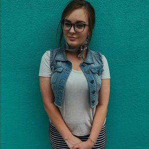 Meet your Posher, Alaina