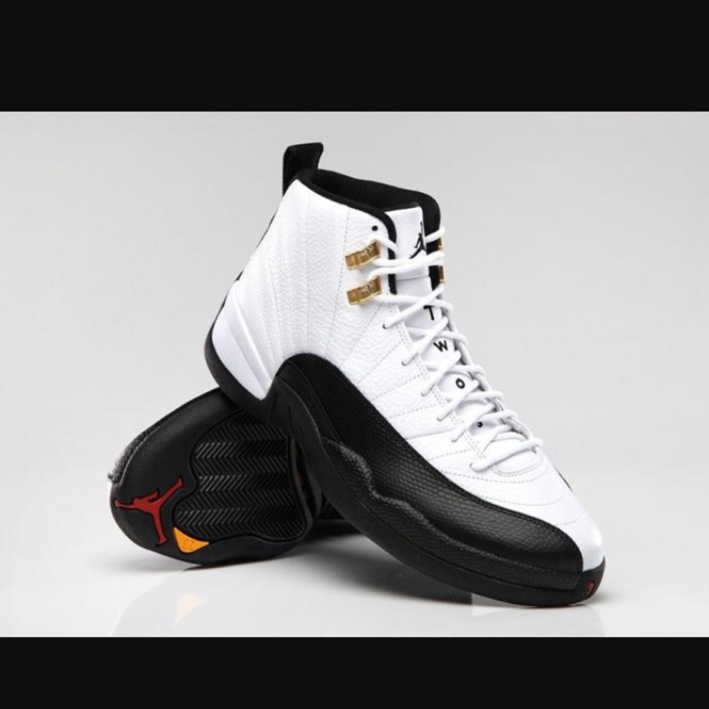 Jordan taxis size 7y