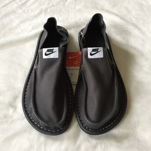 nike grillroom shoes