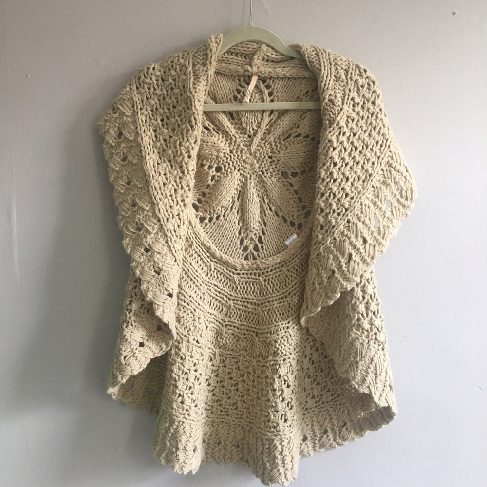 Beautiful Knit Circle Shawl