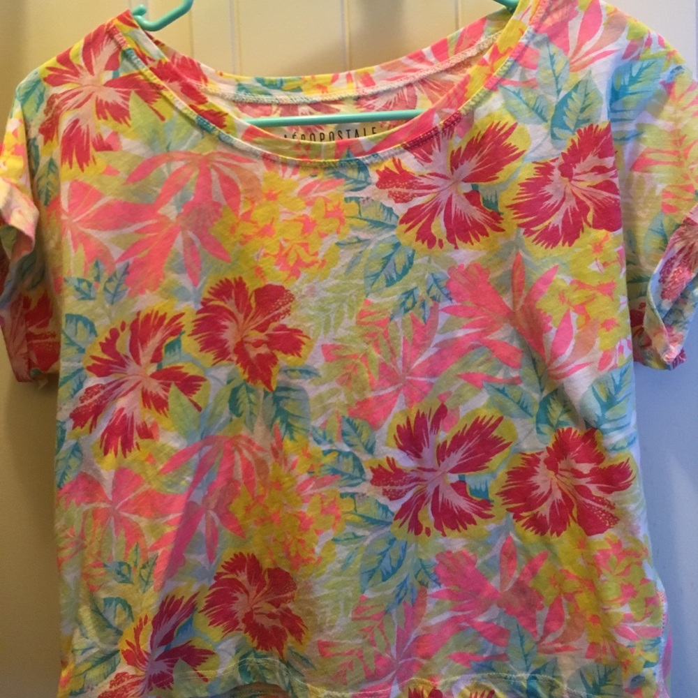 Aeropostale loose crop top!!