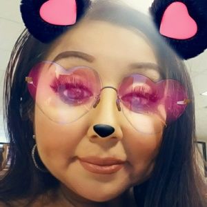 Meet your Posher, Joy