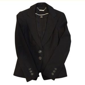 Black fitted 2-button Blazer