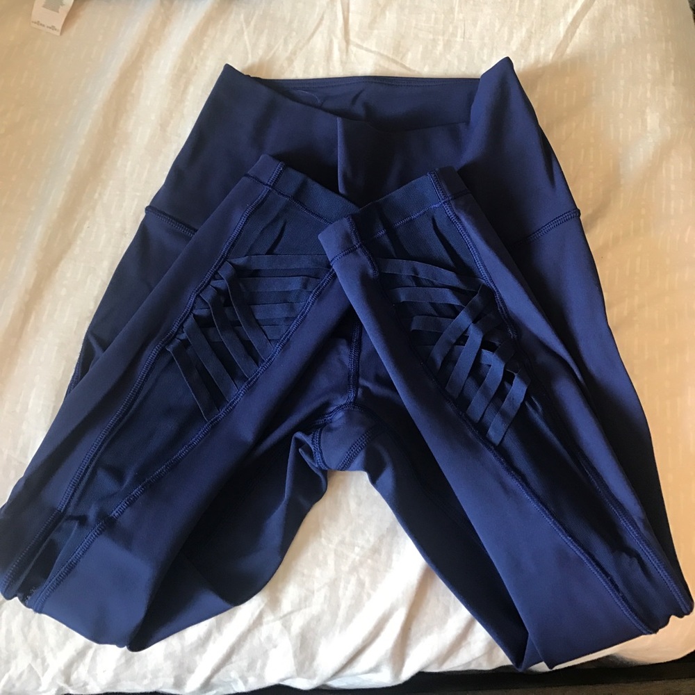 Lululemon cropped pants