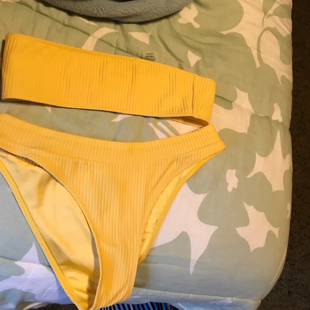 triangl bikini