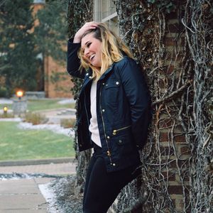 Meet your Posher, Alana