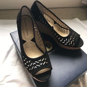Adrienne Vittadini Wedges