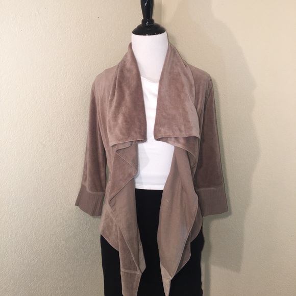 VS Velour Fly-away Cardigan - Picture 4 of 4