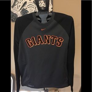 NWOT Nike Therma Fit Giants sweatshirt. Never worn
