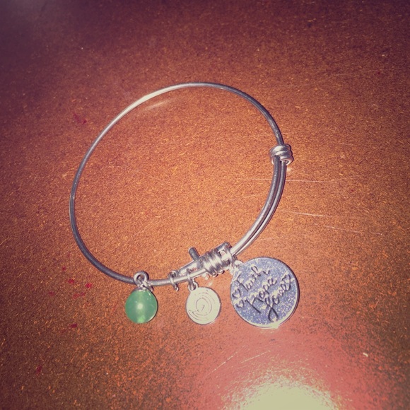 Silver bracelet with gems - Picture 1 of 2