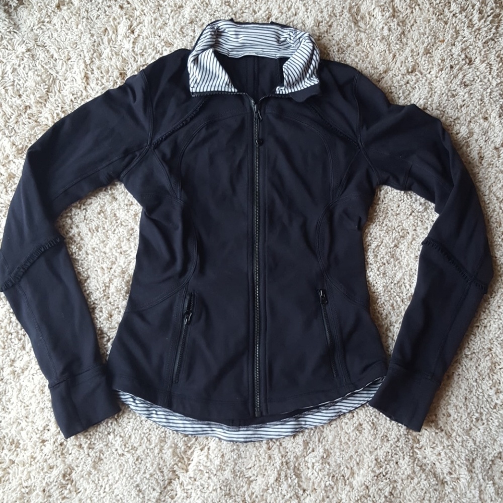 Black Lululemon Forme Jacket Ruffled up Angel Wing