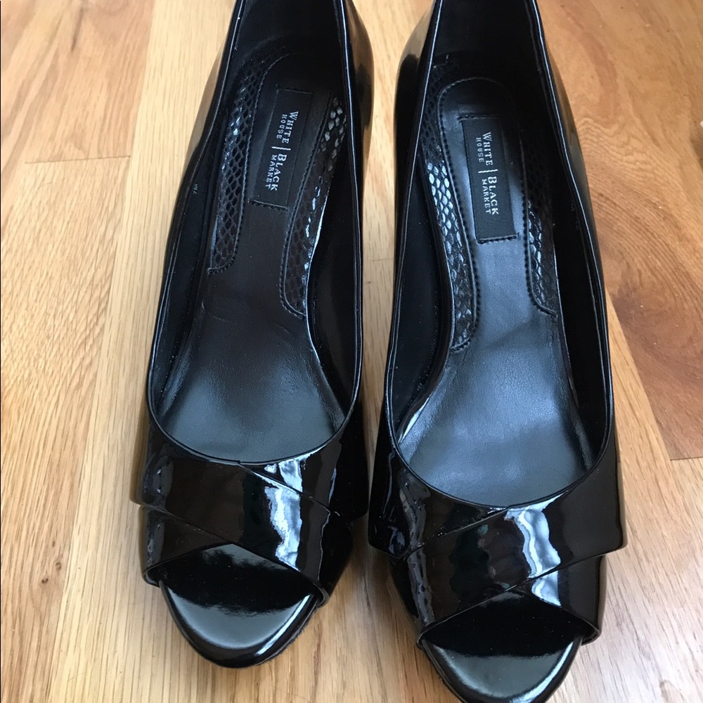 White House Black Market Patent Leather Heels 👠