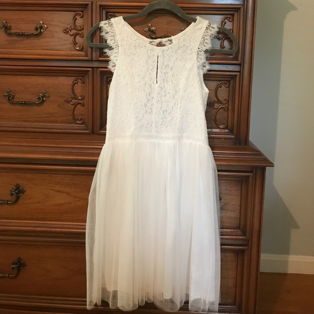 Francesca's open back white lace dress