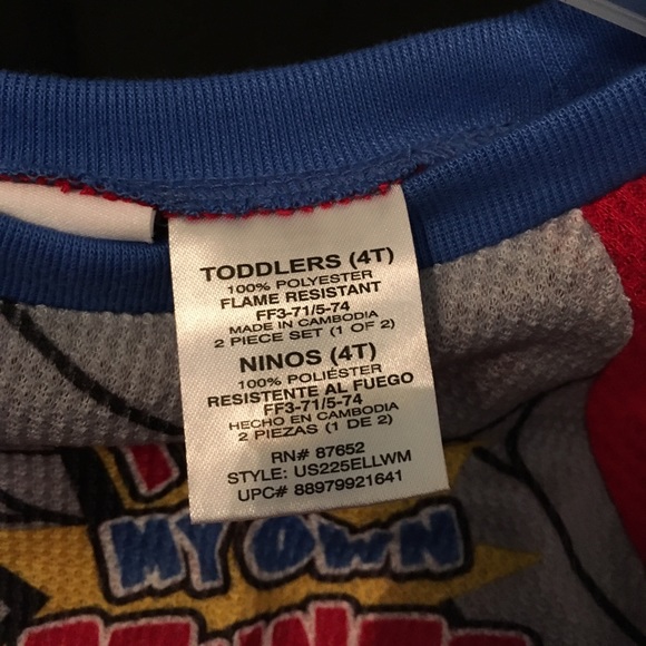 ๐๐ฃ๐ BUNDLE 3 TAGGED ITEMS FOR $12! PJs - Picture 3 of 6