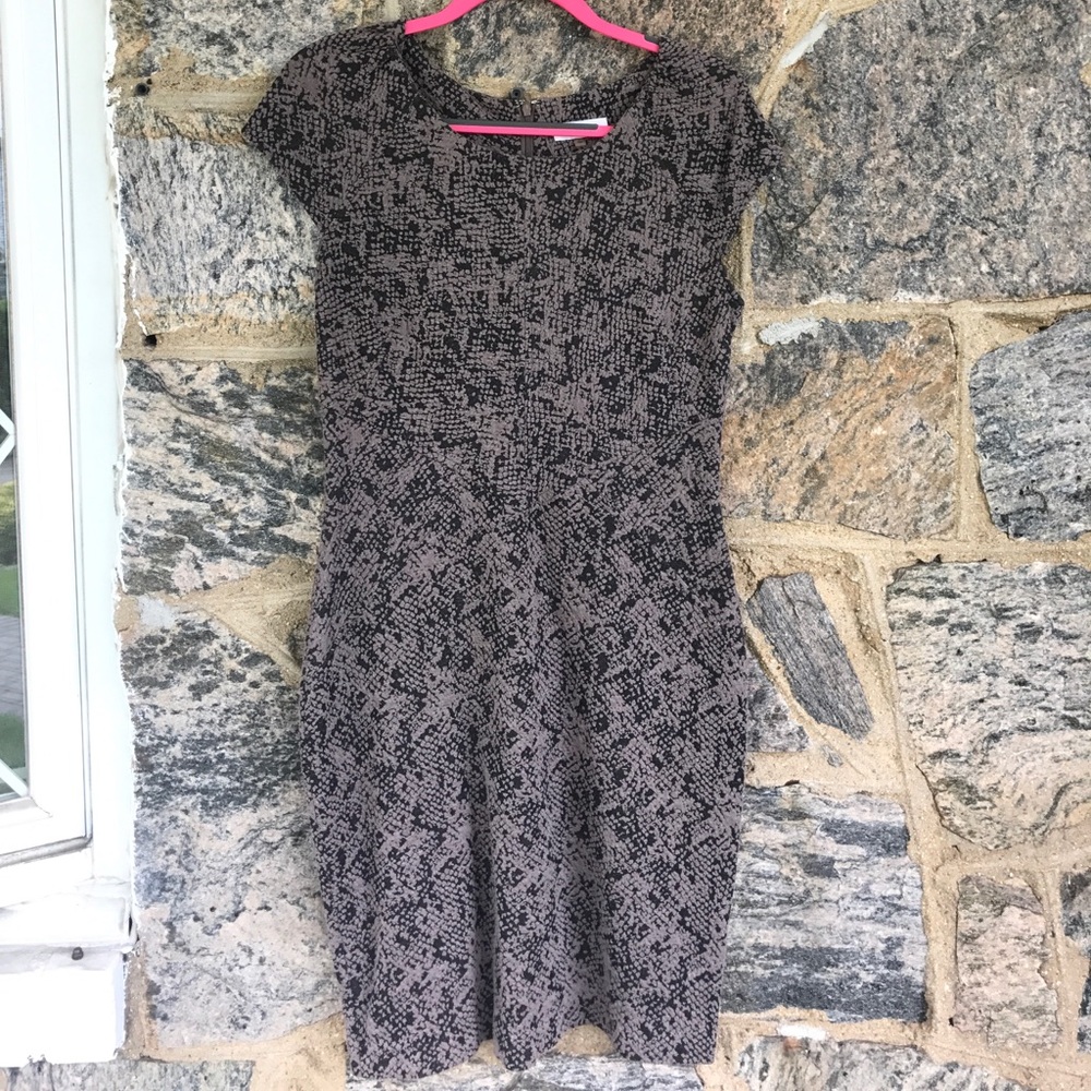 CALVIN KLEIN PATTERNED DRESS