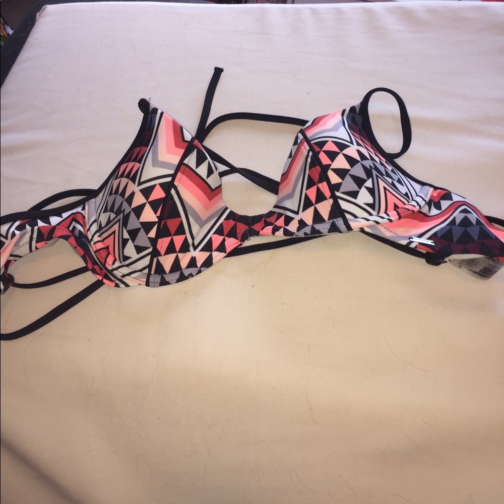 Brand New VS PINK Strappy Bikini Top