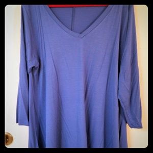 Women's blue three-quarter sleeve blouse