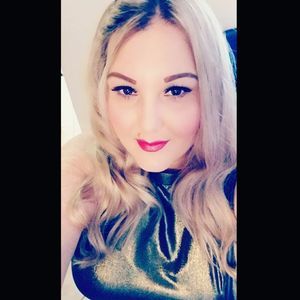 Meet your Posher, Marissa