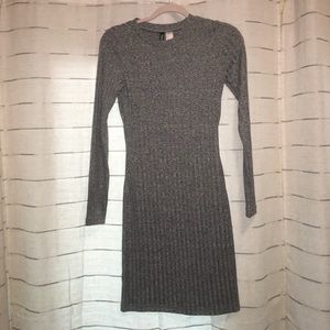 H&M DIVIDED dress