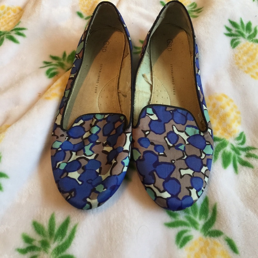 NWOT Blue and mint Gap loafers!