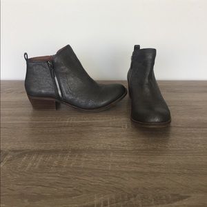 Lucky Brand Ankle Booties