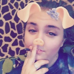 Meet your Posher, Coral