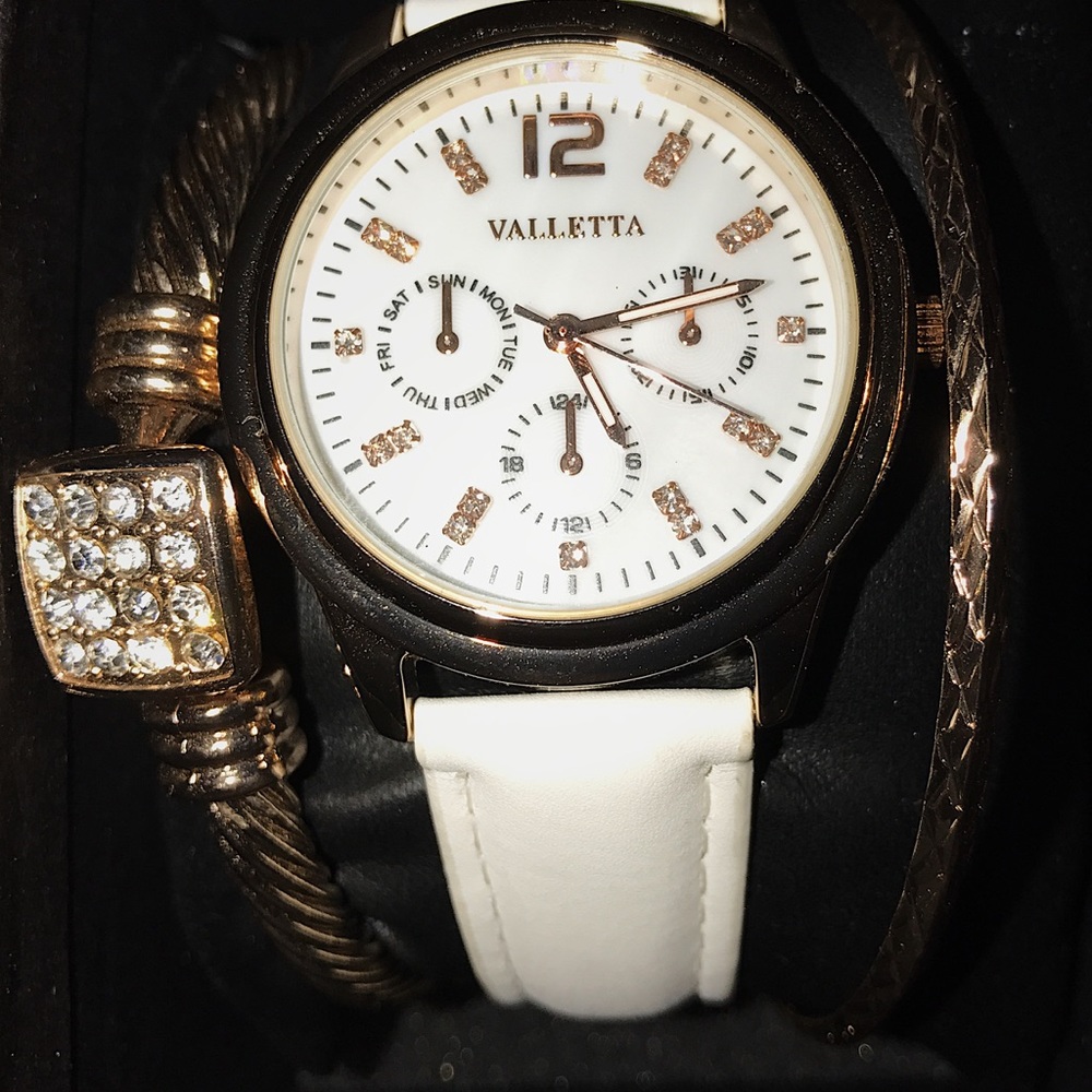 Watch set
