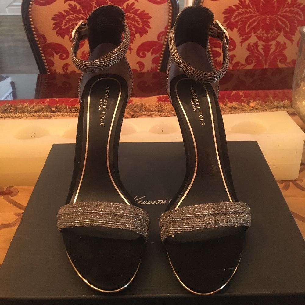 Kenneth Cole Strap Heel