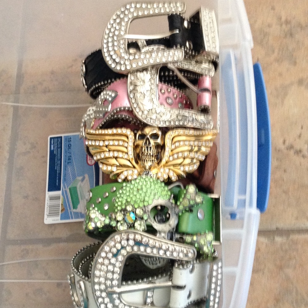 RHINESTONE SKULL BUCKLE BELTS A LOT OF FIVE M/L/Xl