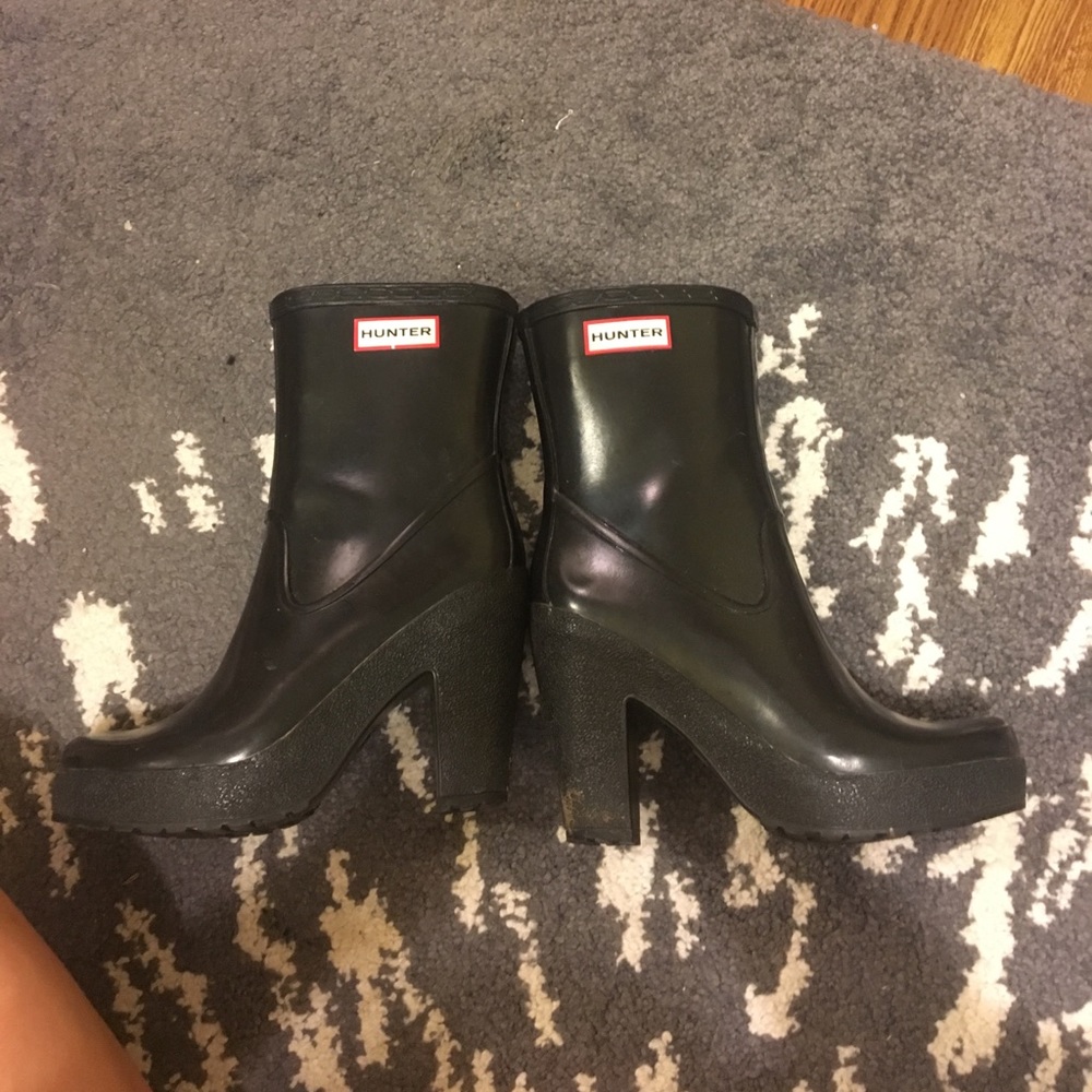 Hunter heel rain boots