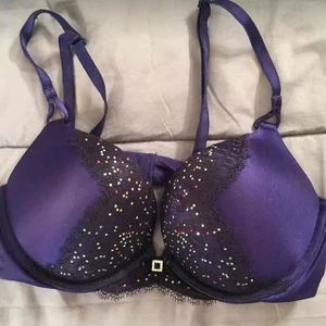 Victoria Secret Miraculous Plunge Bra