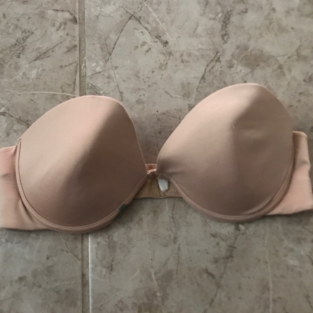 Strapless bra