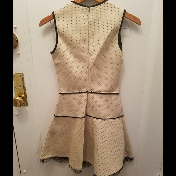 HOSTPICK !!!!Red Valentino dress with lace trim - Picture 2 of 8